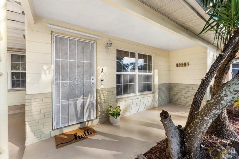 Casa en venta en Gulfport, Florida, 4 dormitorios, 161.46 m2 № 2351929 - foto 2