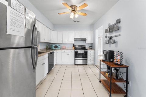 Casa en venta en Gulfport, Florida, 4 dormitorios, 161.46 m2 № 2351929 - foto 10