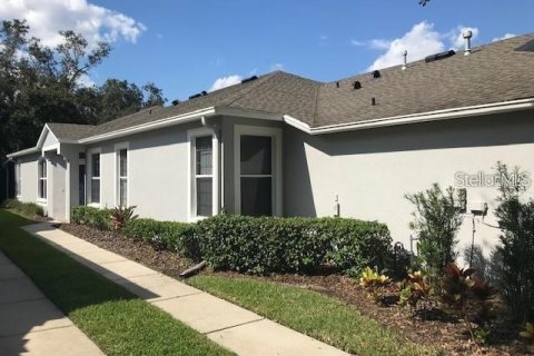 Villa ou maison à Fish Hawk, Floride 3 chambres, 169.83 m2 № 2371364