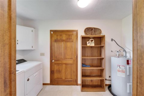 House in Dover, Florida 3 bedrooms, 177.44 sq.m. № 1615532 - photo 22