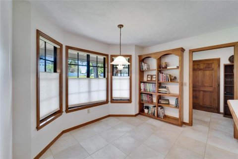 House in Dover, Florida 3 bedrooms, 177.44 sq.m. № 1615532 - photo 20