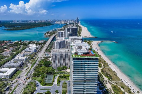 Купить кондоминиум в Бэл-Харбор, Флорида 2 спальни, 158.31м2, № 1958481 - фото 22