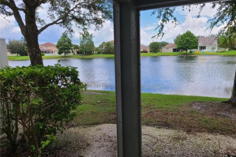 Townhouse in Lakewood Ranch, Florida 3 bedrooms, 125.98 sq.m. № 1192137 - photo 24