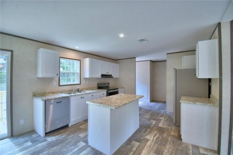 House in Lakeland, Florida 4 bedrooms, 176.89 sq.m. № 1813672 - photo 10