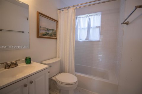 Снять в аренду таунхаус в Дейви, Флорида 3 спальни, 157.1м2, № 2048587 - фото 17