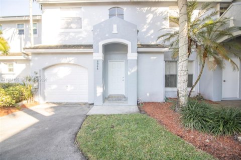 Снять в аренду таунхаус в Дейви, Флорида 3 спальни, 157.1м2, № 2048587 - фото 24