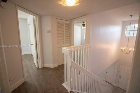 Снять в аренду таунхаус в Дейви, Флорида 3 спальни, 157.1м2, № 2048587 - фото 10