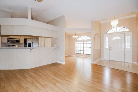 House in Land O' Lakes, Florida 3 bedrooms, 132.01 sq.m. № 1905086 - photo 5
