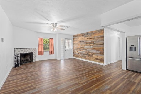 House in Bradenton, Florida 3 bedrooms, 184.6 sq.m. № 1720642 - photo 5