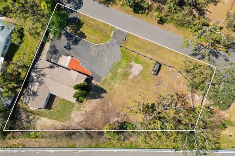 House in Bradenton, Florida 3 bedrooms, 184.6 sq.m. № 1720642 - photo 1
