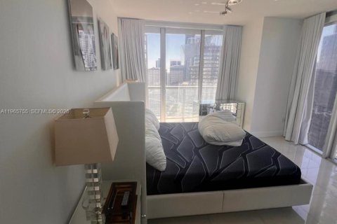 Condominio en alquiler en Miami, Florida, 2 dormitorios, 94.02 m2 № 2041751 - foto 20