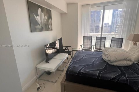 Condominio en alquiler en Miami, Florida, 2 dormitorios, 94.02 m2 № 2041751 - foto 13