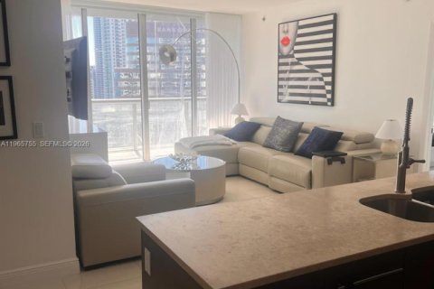 Condominio en alquiler en Miami, Florida, 2 dormitorios, 94.02 m2 № 2041751 - foto 6