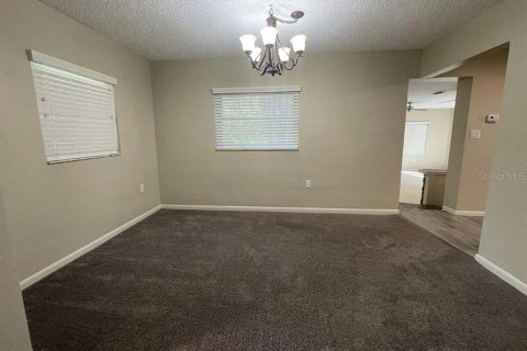 Villa ou maison à louer à Odessa, Floride: 3 chambres, 251.67 m2 № 2403036 - photo 27