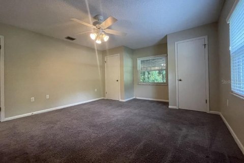 Villa ou maison à louer à Odessa, Floride: 3 chambres, 251.67 m2 № 2403036 - photo 21