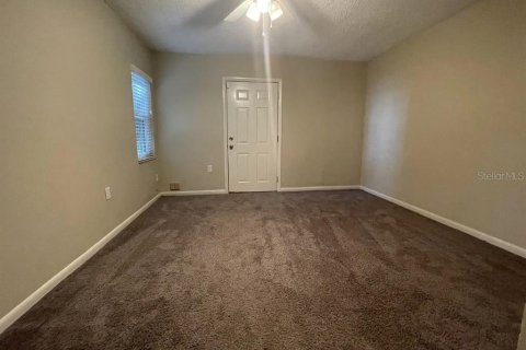 Villa ou maison à louer à Odessa, Floride: 3 chambres, 251.67 m2 № 2403036 - photo 24