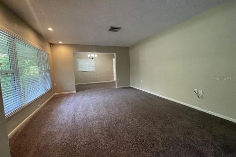 Villa ou maison à louer à Odessa, Floride: 3 chambres, 251.67 m2 № 2403036 - photo 26
