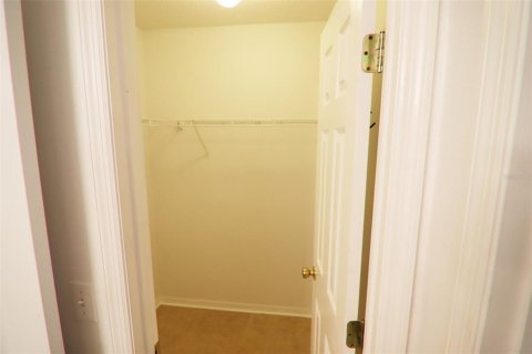 Villa ou maison à louer à Palm Coast, Floride: 4 chambres, 277.13 m2 № 2388590 - photo 9