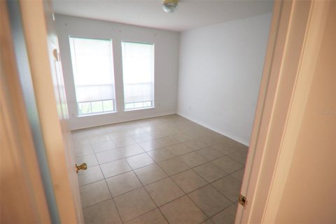 Villa ou maison à louer à Palm Coast, Floride: 4 chambres, 277.13 m2 № 2388590 - photo 15