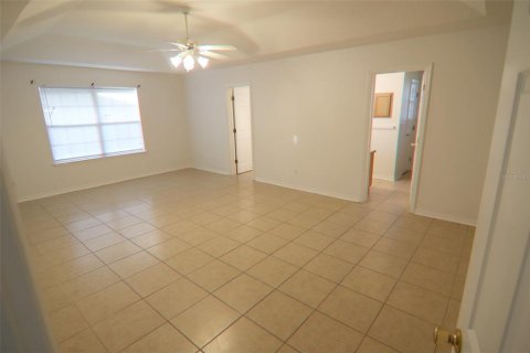 Villa ou maison à louer à Palm Coast, Floride: 4 chambres, 277.13 m2 № 2388590 - photo 11