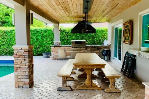 Casa en venta en Miami, Florida, 4 dormitorios, 230.58 m2 № 2420918 - foto 10