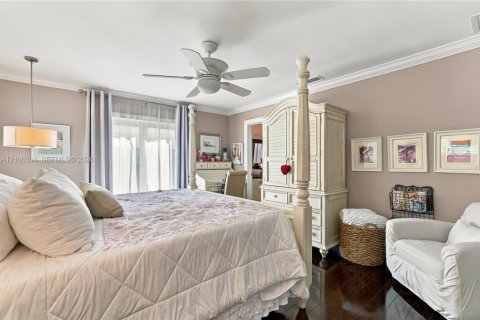 Casa en venta en Miami, Florida, 4 dormitorios, 230.58 m2 № 2420918 - foto 16