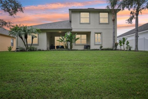 Casa en venta en Wesley Chapel, Florida, 5 dormitorios, 284.65 m2 № 1914973 - foto 2