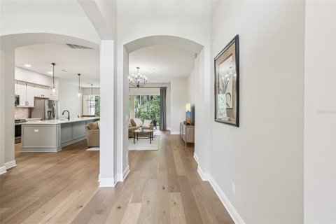 Casa en venta en Wesley Chapel, Florida, 5 dormitorios, 284.65 m2 № 1914973 - foto 7