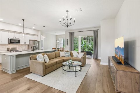 Casa en venta en Wesley Chapel, Florida, 5 dormitorios, 284.65 m2 № 1914973 - foto 9