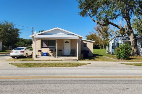 Propiedad comercial en venta en Largo, Florida, 718.69 m2 № 668014 - foto 11