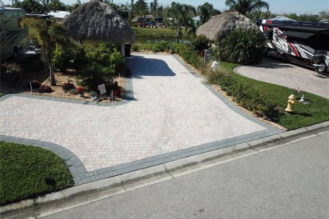 Land in Polk City, Florida № 1022717 - photo 10