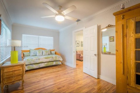 Casa en alquiler en Miami, Florida, 3 dormitorios, 205.22 m2 № 2008367 - foto 12