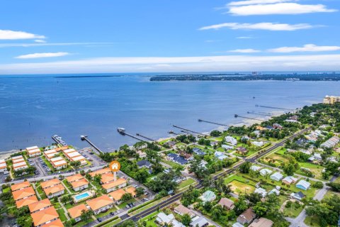 Condominio en venta en Panama City, Florida, 3 dormitorios, 125.42 m2 № 559767 - foto 1