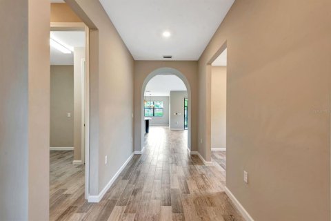 House in Bradenton, Florida 2 bedrooms, 174.56 sq.m. № 1751975 - photo 4