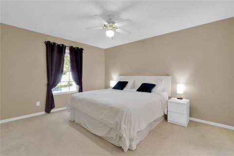 Condo in Orlando, Florida, 2 bedrooms  № 1725241 - photo 12