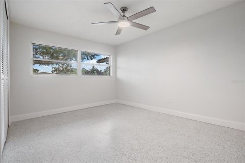 Casa en venta en Tampa, Florida, 3 dormitorios, 157.47 m2 № 1872796 - foto 15
