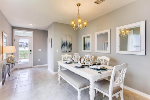 House in Poinciana, Florida 3 bedrooms, 139.73 sq.m. № 1820803 - photo 5