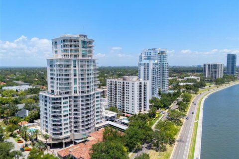 Condominio en Tampa, Florida, 3 dormitorios  № 2114725