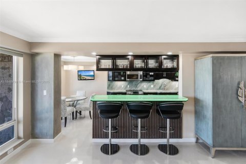 Condo in Fort Lauderdale, Florida, 3 bedrooms  № 1845597 - photo 18