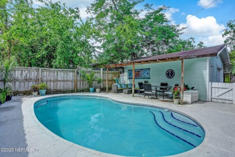 Villa ou maison à louer à Jacksonville, Floride: 3 chambres, 157.93 m2 № 801355 - photo 1