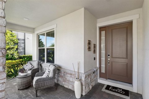 House in Orlando, Florida 4 bedrooms, 335.75 sq.m. № 2110525 - photo 5