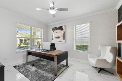 House in Orlando, Florida 4 bedrooms, 335.75 sq.m. № 2110525 - photo 23