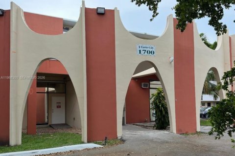 Copropriété à vendre à Miami, Floride: 2 chambres, 96.25 m2 № 2029101 - photo 3