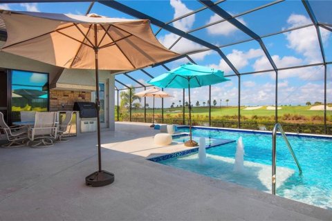House in LAKEWOOD NATIONAL in Bradenton, Florida 4 bedrooms, 236.25 sq.m. № 213385 - photo 3