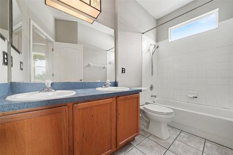 Villa ou maison à vendre à Orlando, Floride: 4 chambres, 183.57 m2 № 2388903 - photo 21