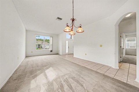 Villa ou maison à vendre à Orlando, Floride: 4 chambres, 183.57 m2 № 2388903 - photo 6