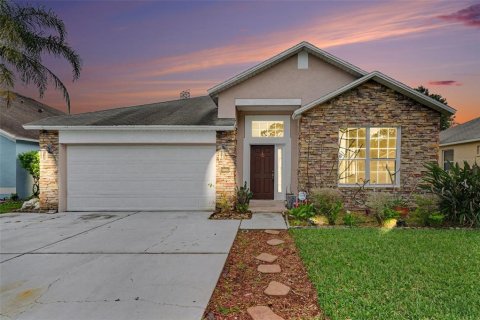 Villa ou maison à Orlando, Floride 4 chambres, 183.57 m2 № 2388903