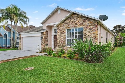 Villa ou maison à vendre à Orlando, Floride: 4 chambres, 183.57 m2 № 2388903 - photo 3