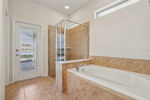 Casa en venta en Kissimmee, Florida, 9 dormitorios, 407.93 m2 № 1571012 - foto 21