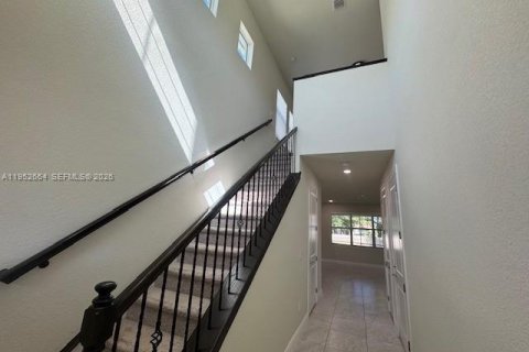 Снять в аренду виллу или дом в Холливуд, Флорида 3 спальни, 174.75м2, № 2008098 - фото 5